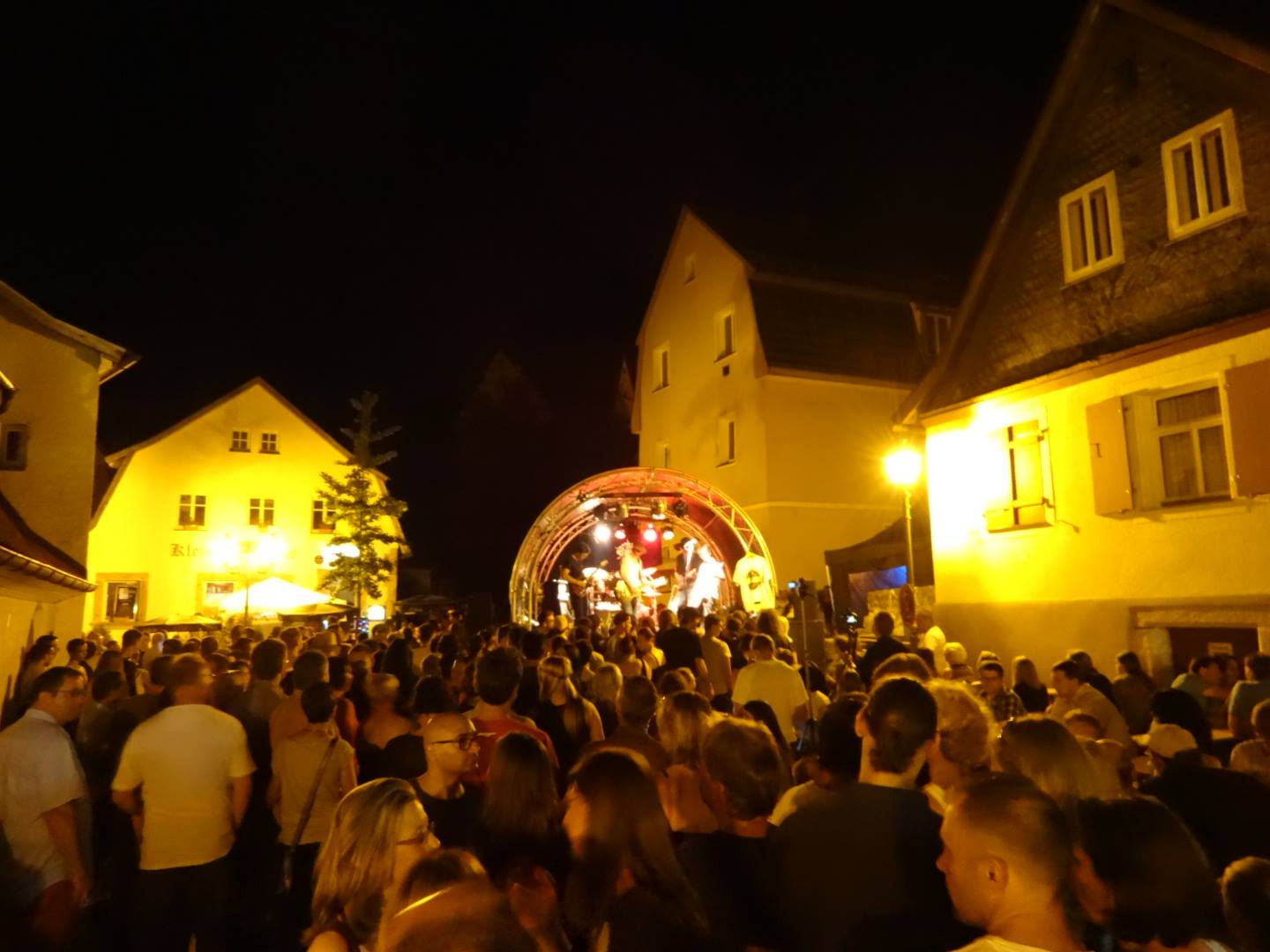 Altstadtfest Kulmbach – Sunshine Acid